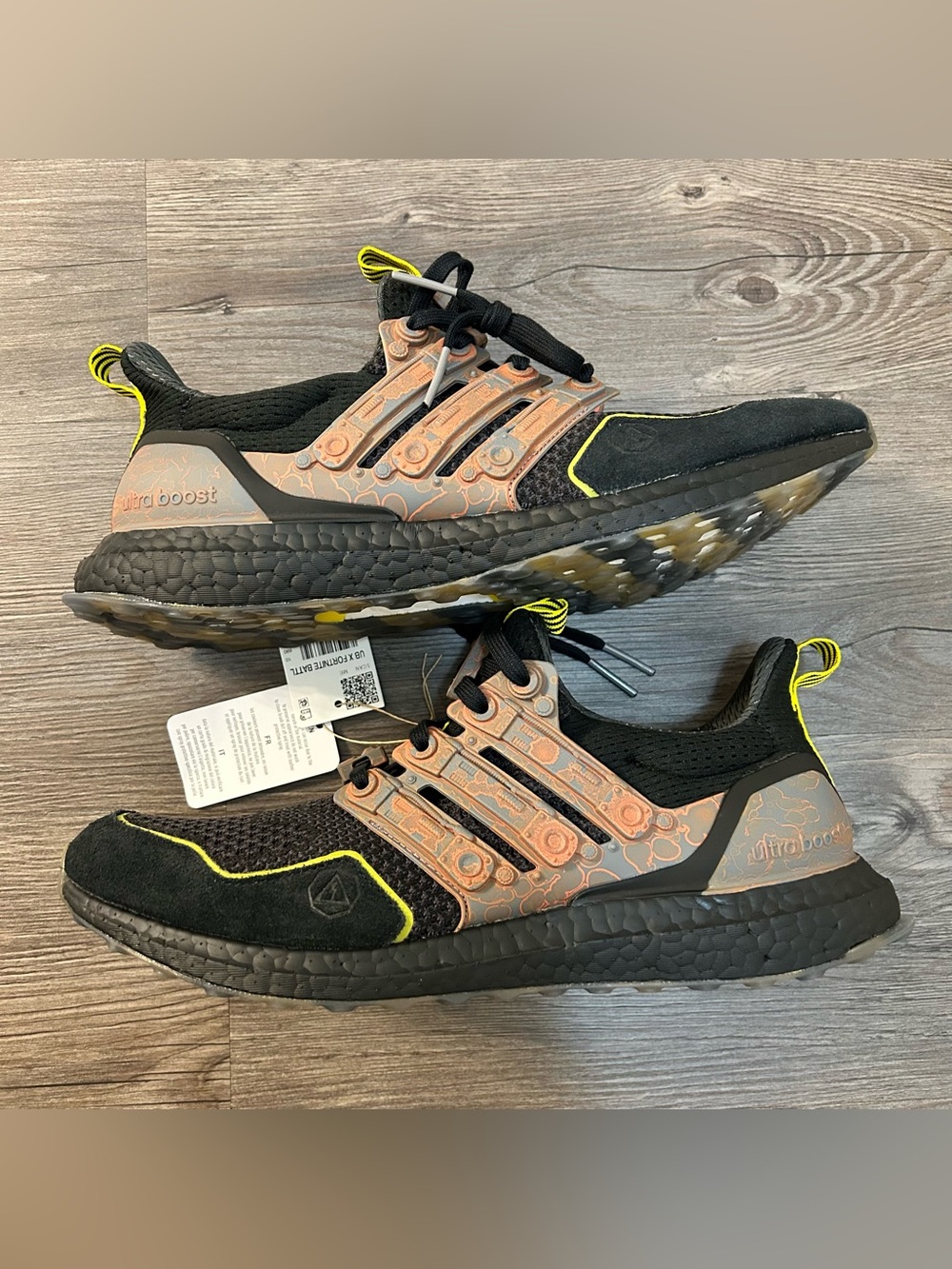 Adidas Fortnite x UltraBoost 1.0 Battle Bus - Black JQ0718 Men's Size 10.5